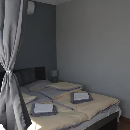 Aba-boebe Vendeghaz Apartment *